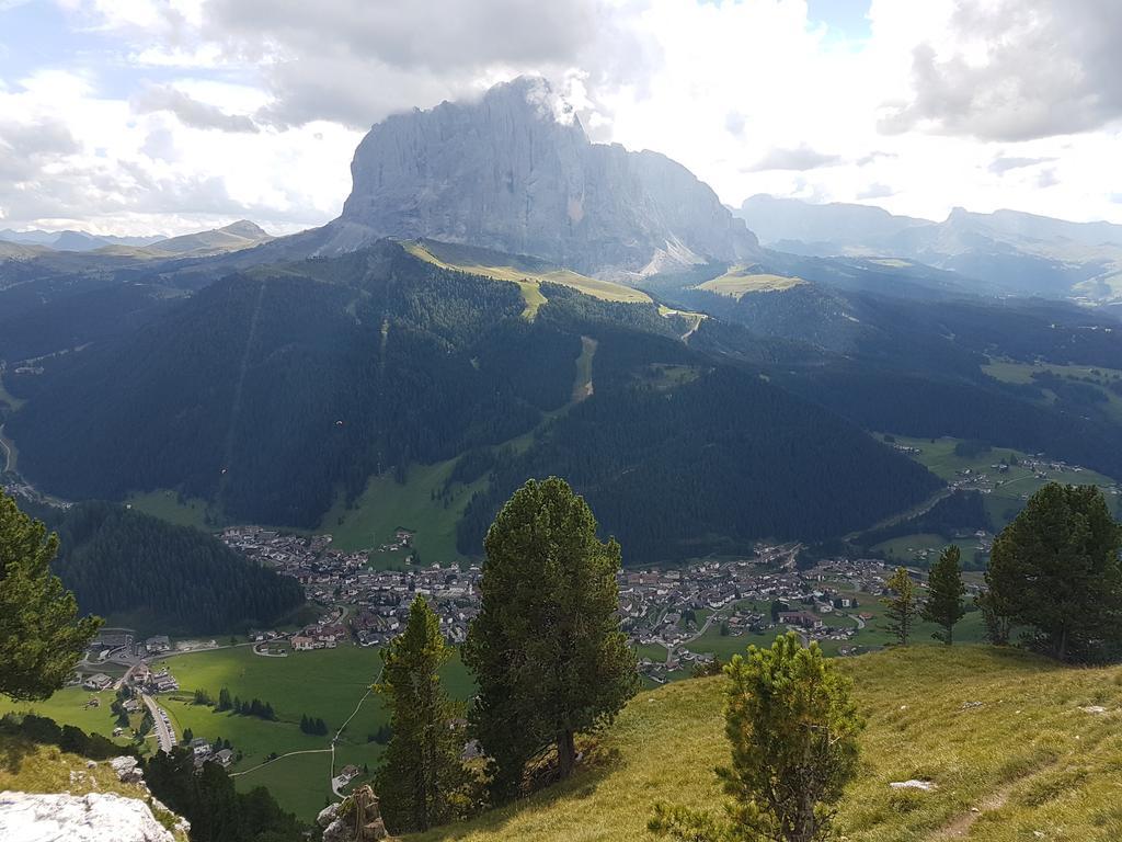 Villa Otto Santa Cristina Val Gardena ภายนอก รูปภาพ